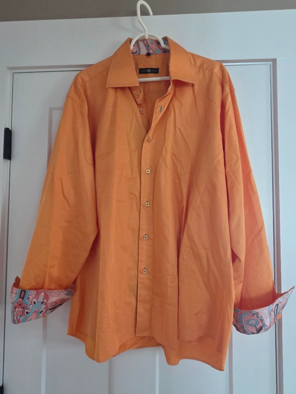 STONE ROSE  Stunning Orange Button-Up Shirt with Printed Cuffs
